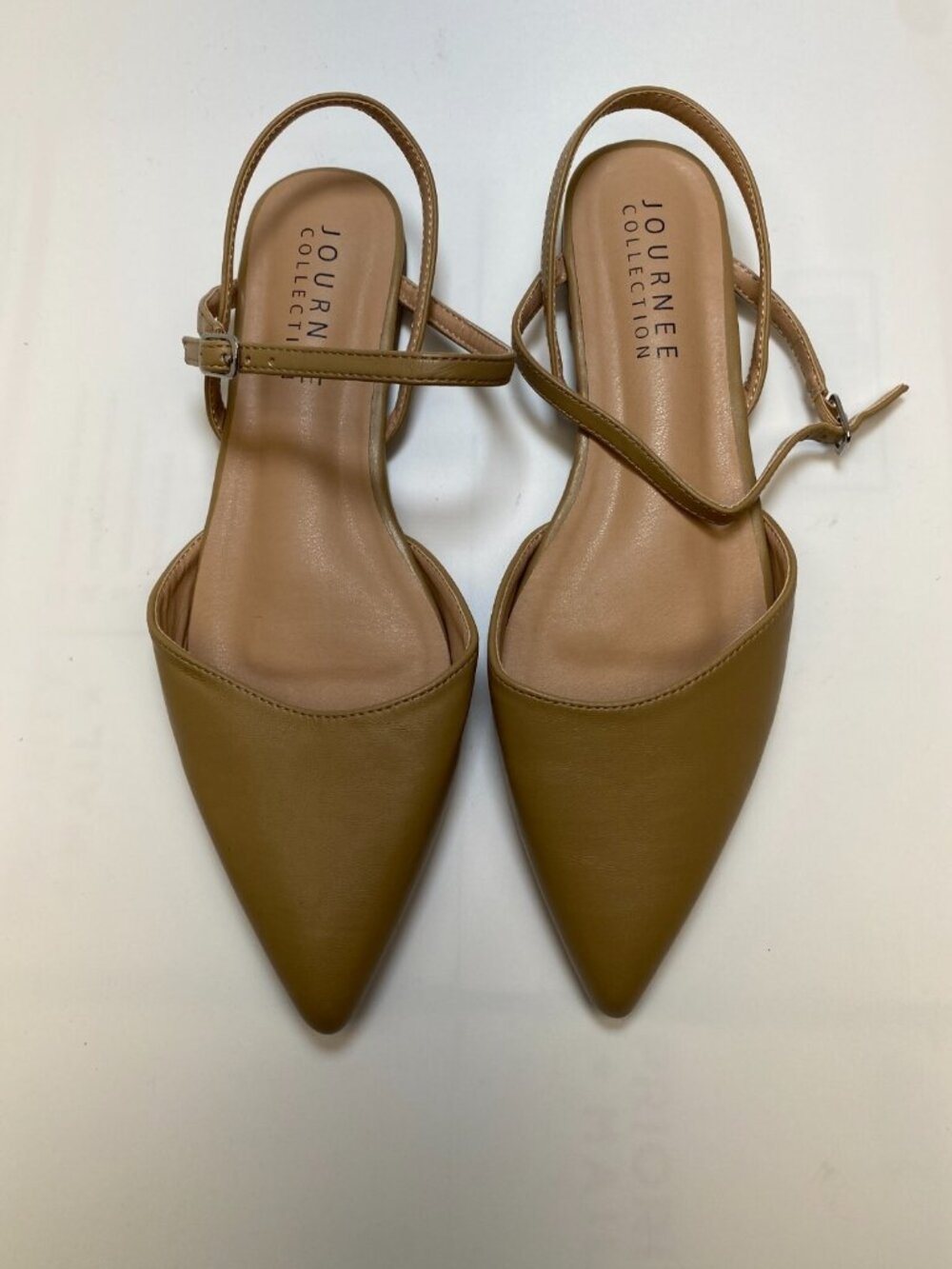 Journee Collection Womens Martine Slingback Caramel Pointed Flats Sz 9.5N